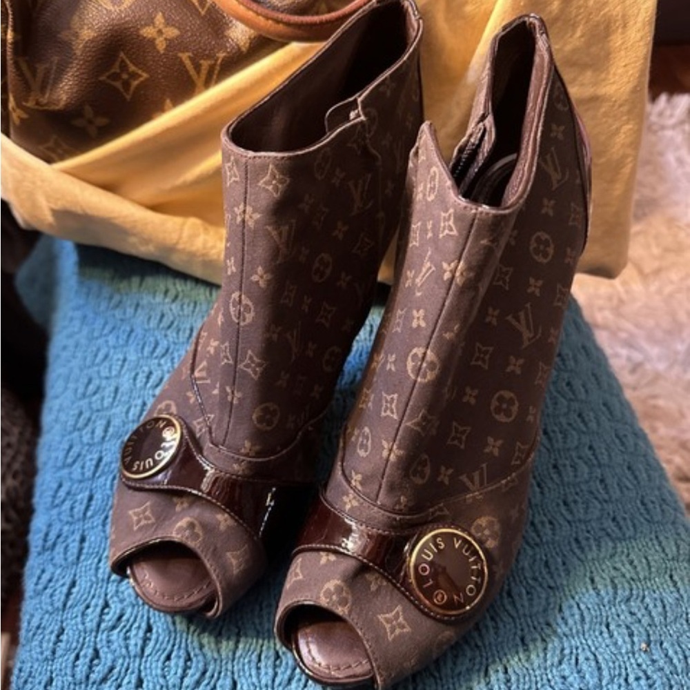 ❤️SOLD❤️AUTHENTIC LOUIS VUITTON
